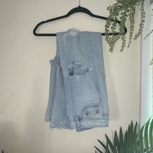 Ripped Boyfriend Jeans